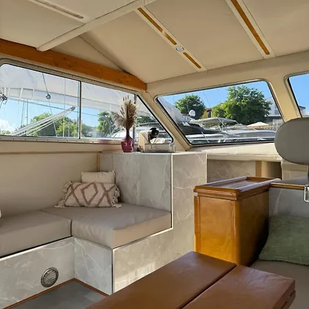 Yacht La Rochelle, 5 Pers, 2 Sdb Bateau-hôtel La Rochelle (Charente-Maritime)