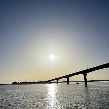 Yacht La Rochelle, 5 Pers, 2 Sdb La Rochelle (Charente-Maritime)