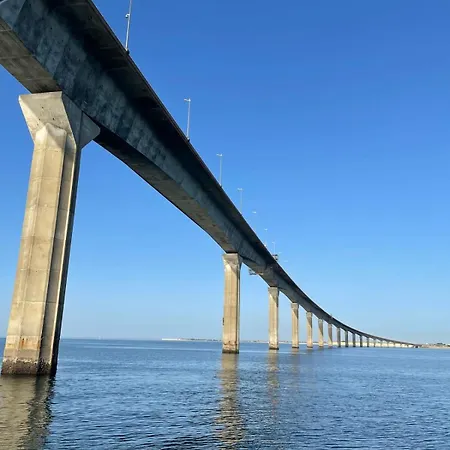 Bateau-hôtel Yacht La Rochelle, 5 Pers, 2 Sdb