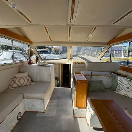 Botel Yacht La Rochelle, 5 Pers, 2 Sdb *