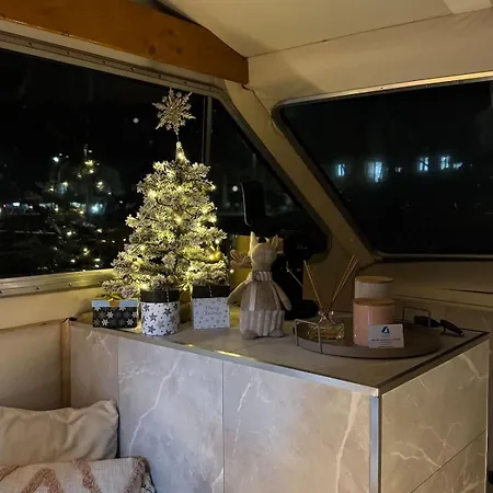 Yacht La Rochelle, 5 Pers, 2 Sdb Bateau-hôtel La Rochelle (Charente-Maritime)