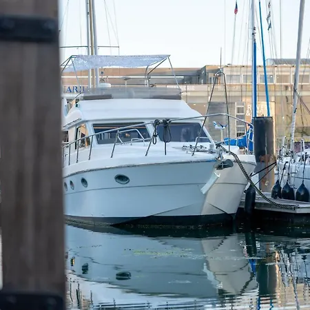 Yacht La Rochelle, 5 Pers, 2 Sdb Bateau-hôtel La Rochelle (Charente-Maritime)