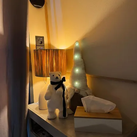 Bateau-hôtel Yacht La Rochelle, 5 Pers, 2 Sdb La Rochelle (Charente-Maritime)